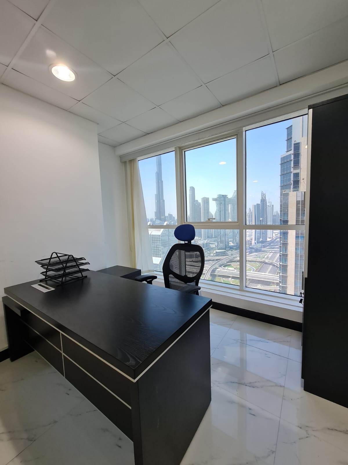 Executive Desk, Burj Khalifa View