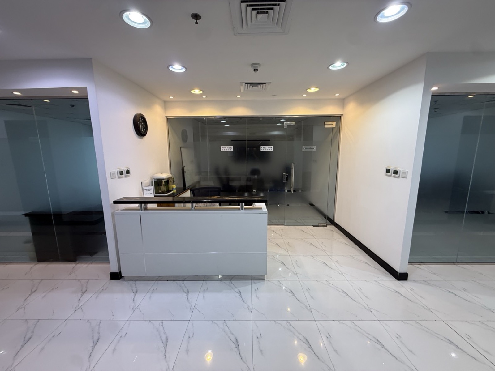 Reception Desk